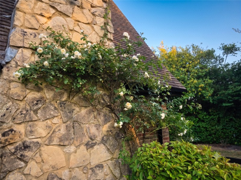 Fox Hill, Farley Hill, Reading, Berkshire, RG7