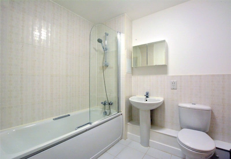 Tarves Way, London, SE10