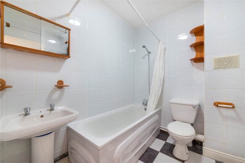 Norwood High Street, West Norwood, London, SE27