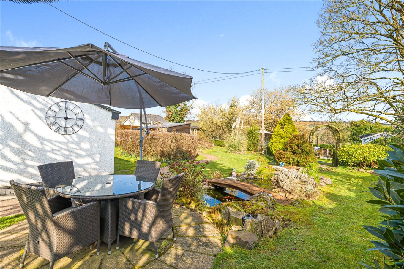 2 bedroom property for sale in Calverleigh, Tiverton, Devon, EX16 (Ref WNT230017) £400,000