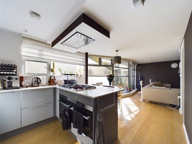 Bridel Mews, London, N1