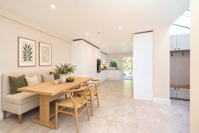 Roskell Road, London, SW15