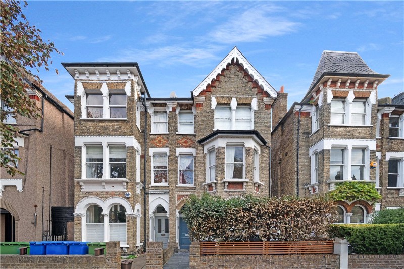 Oakhurst Grove, East Dulwich, London, SE22