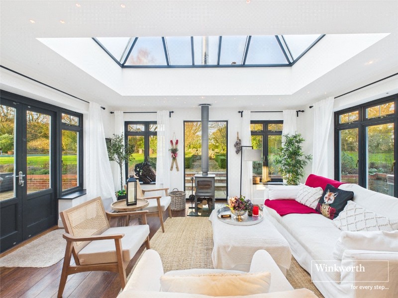 Southend, Henley-on-Thames, Buckinghamshire, RG9