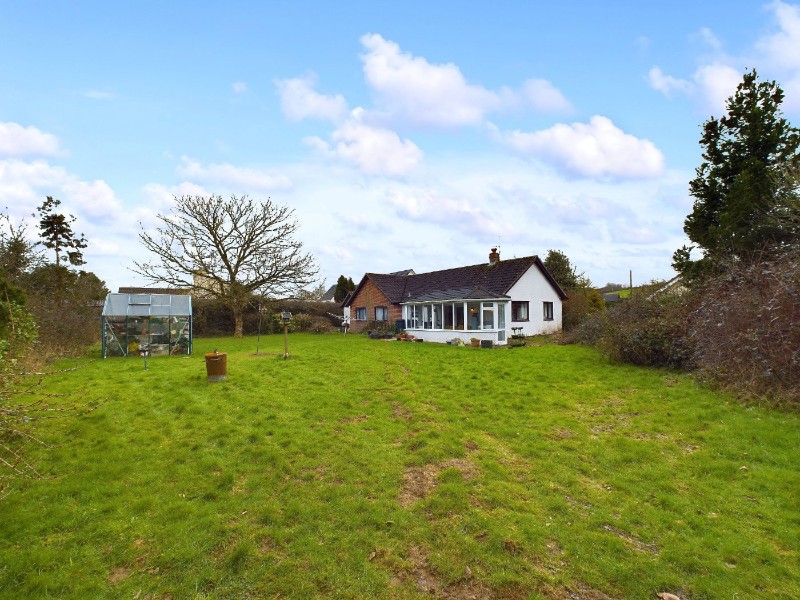 Morchard Road, Crediton, Mid Devon, EX17