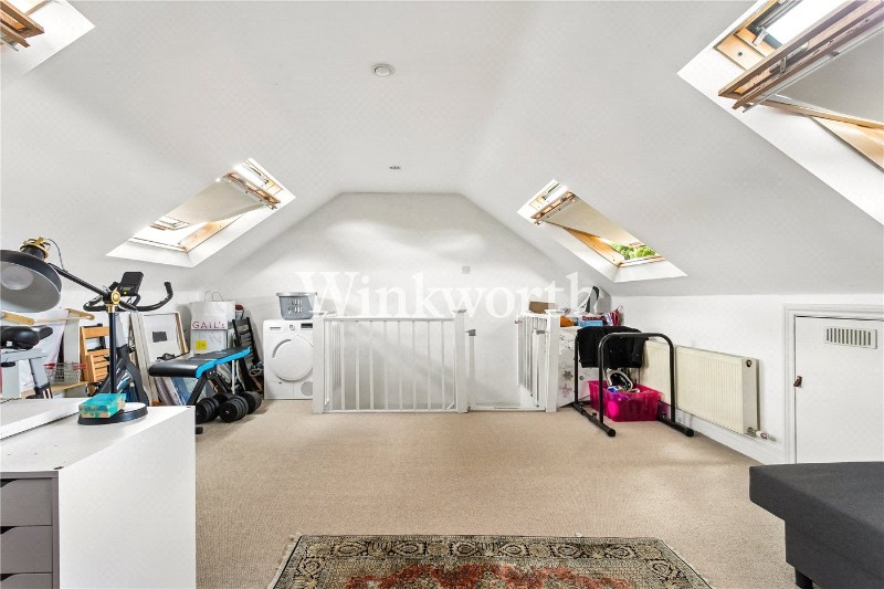 Hazelwood Lane, London, N13