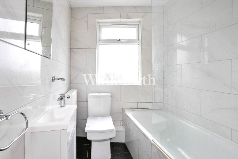 St Albans Crescent, London, N22