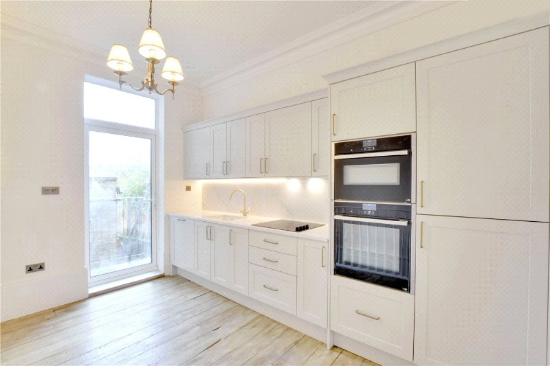 Vanbrugh Hill, Blackheath, London, SE3