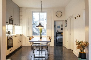 Wandsworth Road, London, SW8