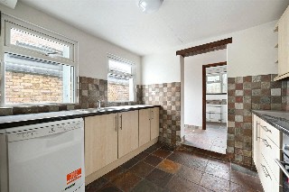 Ellerslie Road, London, W12