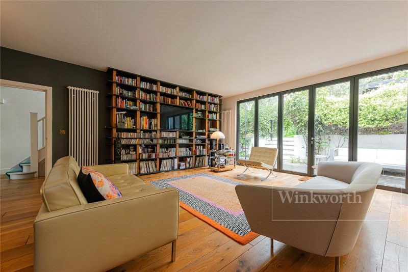 Donnington Road, London, Brent, NW10