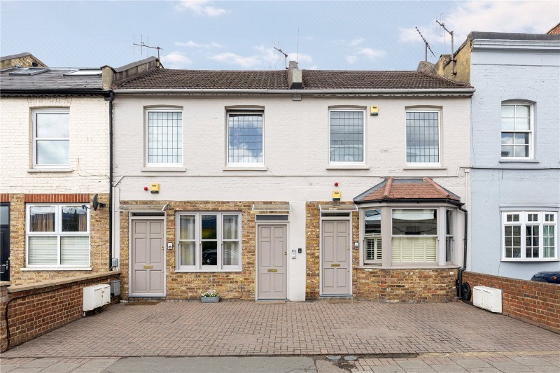 Merton Road, London, SW18