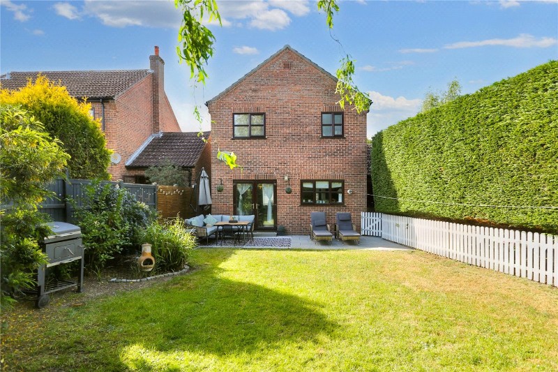 Highview Close, Blofield, Norwich, Norfolk, NR13