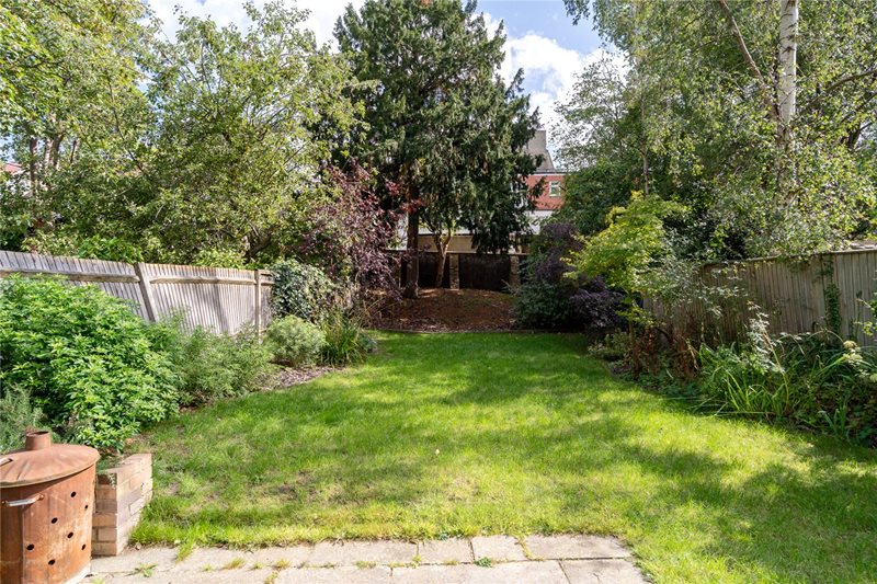 Killieser Avenue, London, SW2