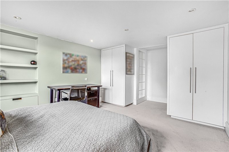 Castelnau, Barnes, London, SW13