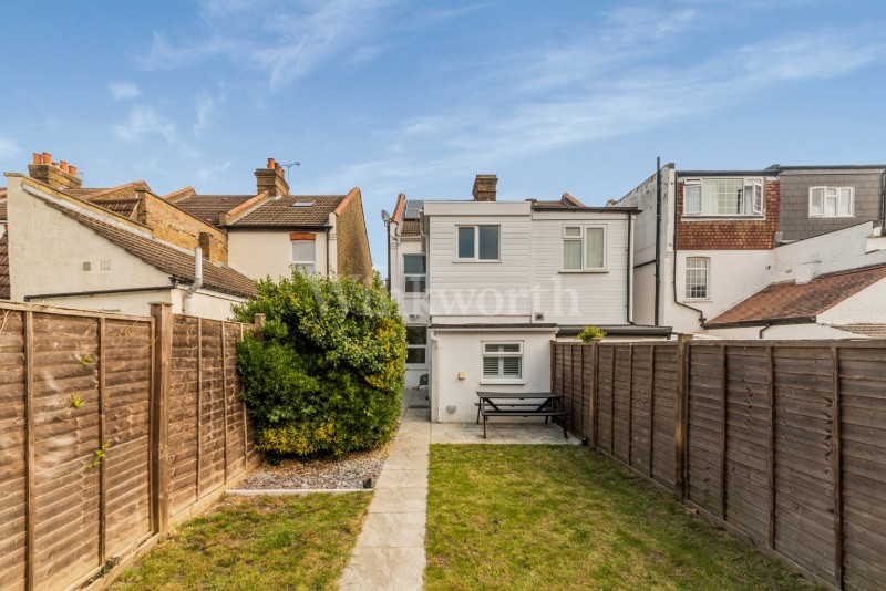 Blandford Avenue, Beckenham, BR3