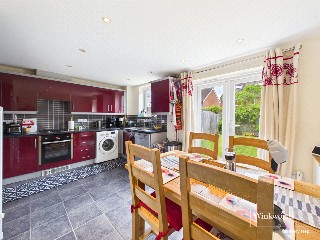 Horsecroft Way, Tilehurst, Reading, Berkshire, RG31