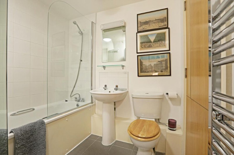 Dufours Place, London, W1F