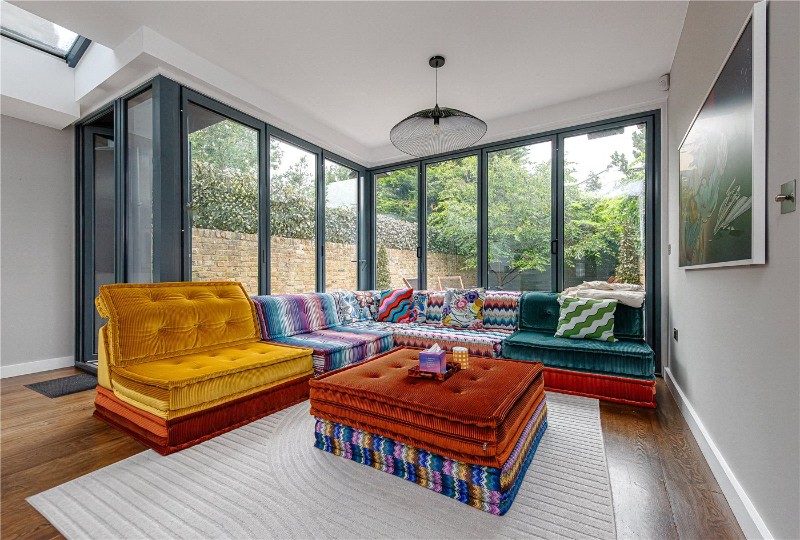 Burrows Road, London, NW10