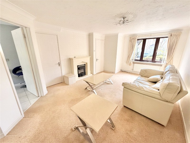 Doulton Gardens, Whitecliff, Poole, BH14