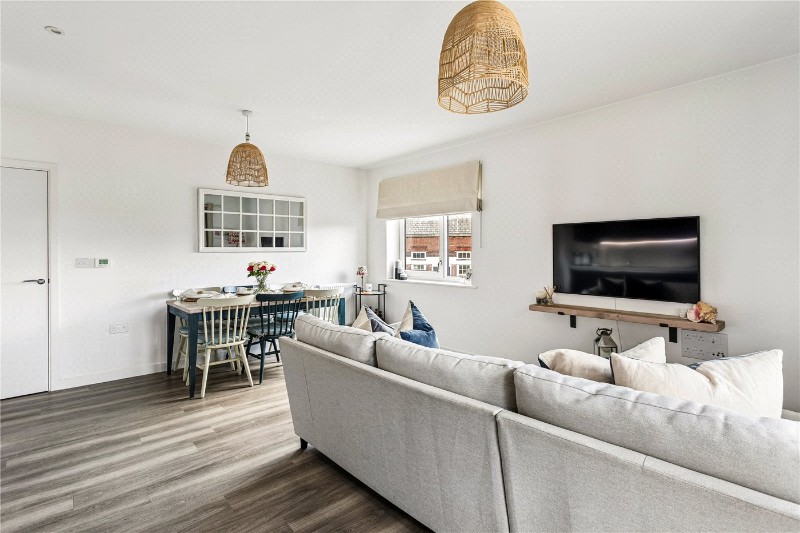 Springfield Drive, London, SW17