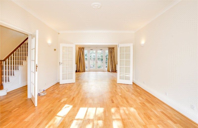 Pembroke Gardens Close, Kensington, London, W8