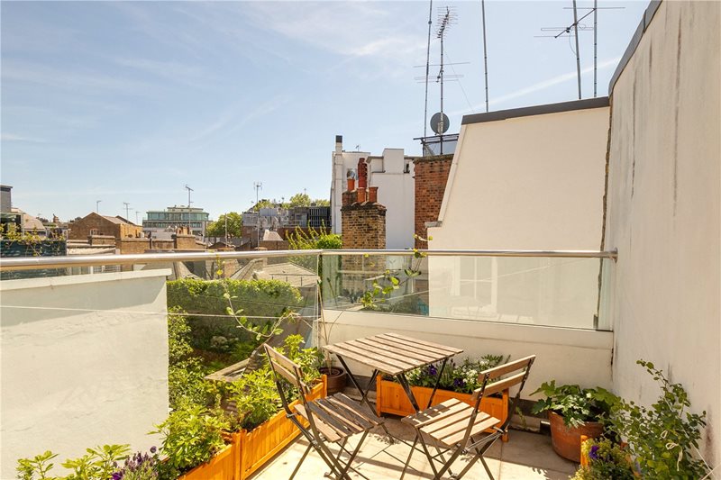 Montpelier Place, London, SW7