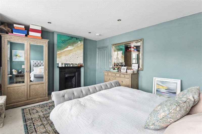 Pevensey Road, London, SW17