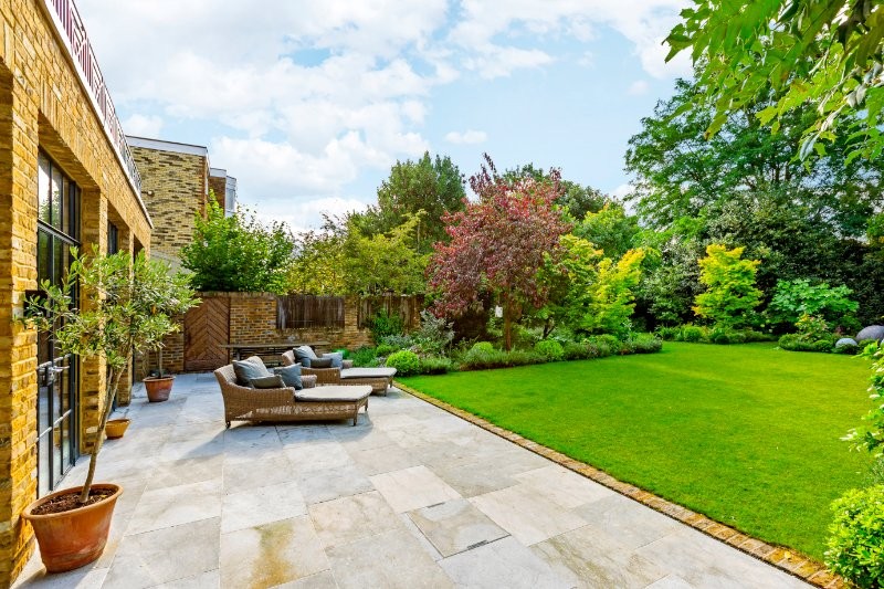 Lonsdale Road, Barnes, London, SW13