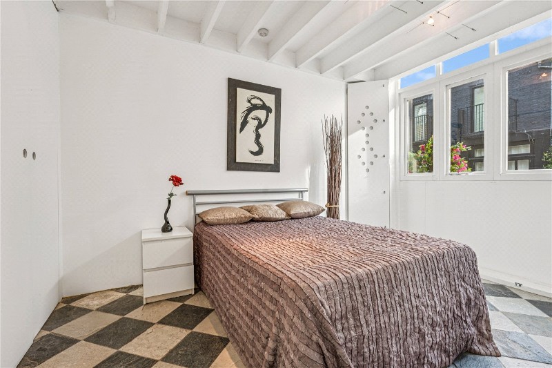 St. Lukes Mews, London, W11