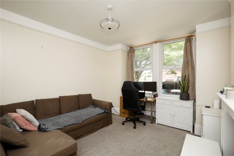 Julian Avenue, London, W3