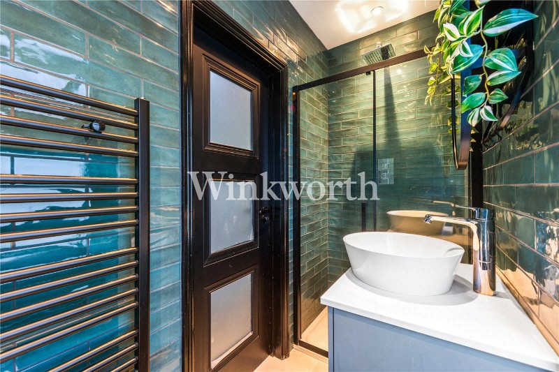 Whittington Road, London, N22