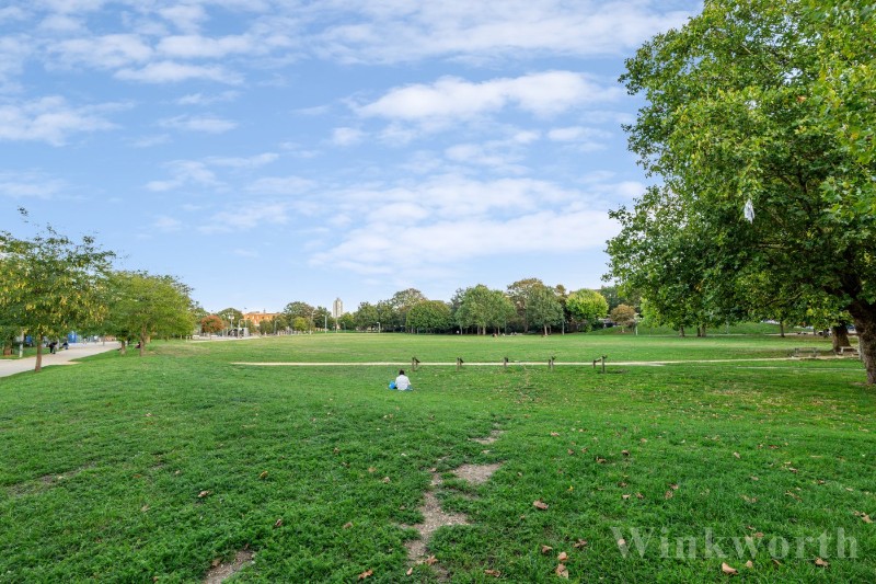 Clifton Rise, London, SE14