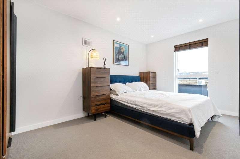 Chatfield Road, London, SW11