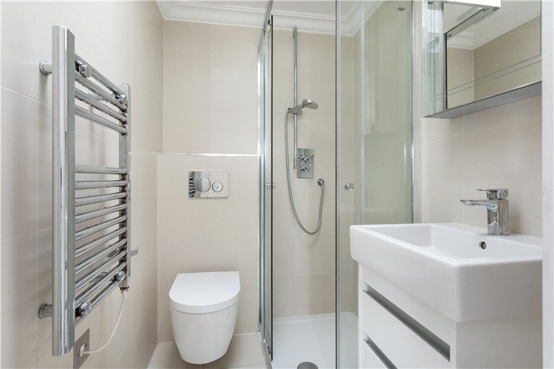 Wandsworth Road, London, SW8