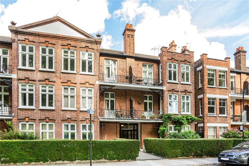 Bishops Park Road, London, SW6