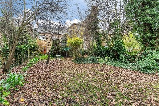 Eaton Rise, London, W5