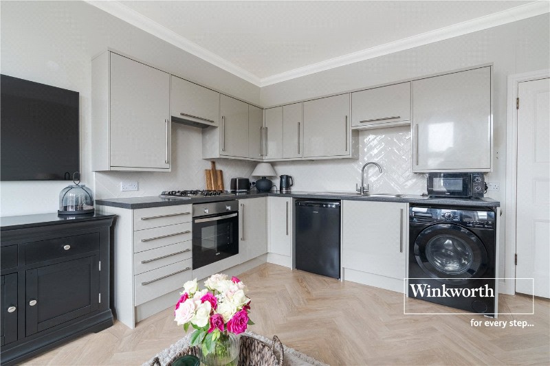 Grand Avenue, Bournemouth, BH6