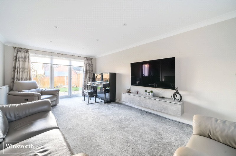 Fennel Close, Chineham, Basingstoke, RG24