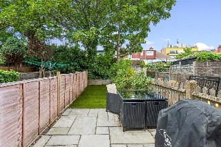Avarn Road, London, SW17