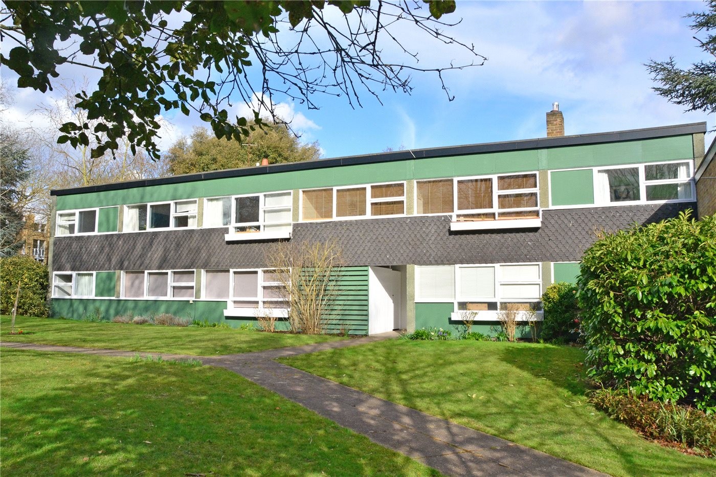 2 bedroom property for sale in The Hall, Foxes Dale, Blackheath, SE3