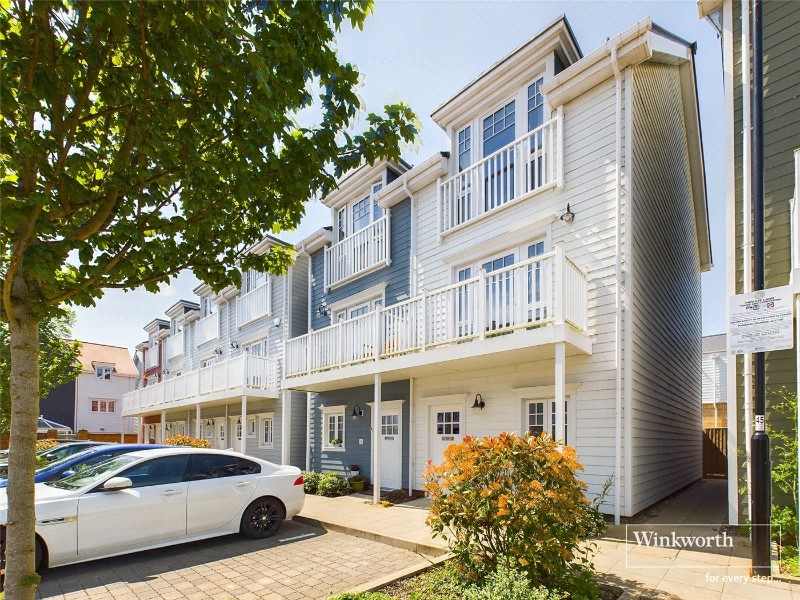 Maine Street, Reading, Berkshire, RG2