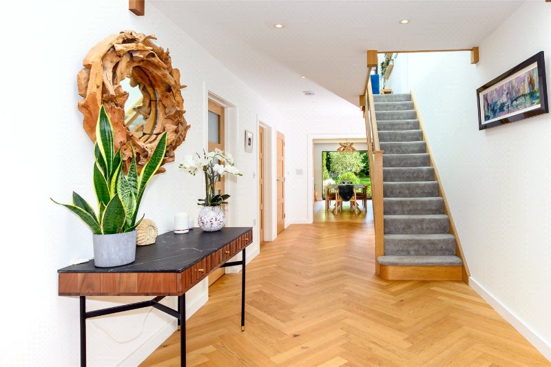 Hurstbourne Avenue, Highcliffe, Dorset, BH23