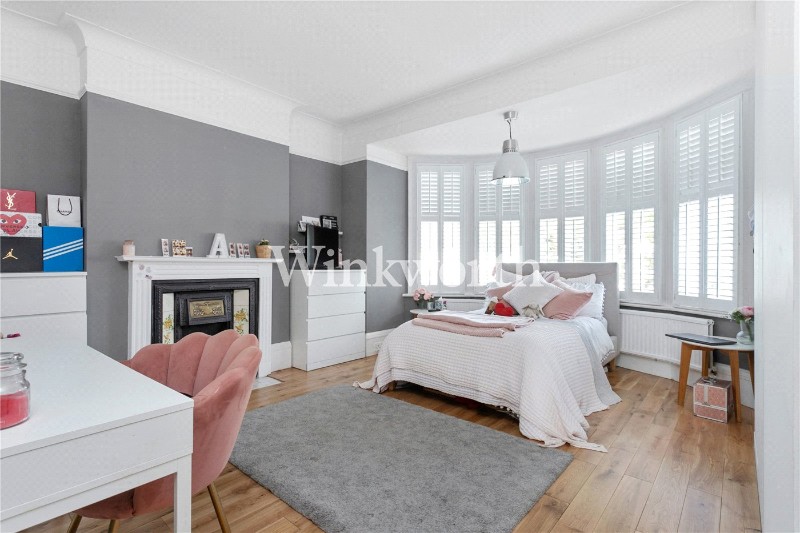 Fox Lane, London, N13