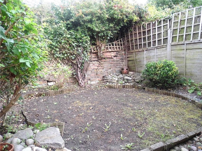 Brownlow Road, Finchley, London, N3
