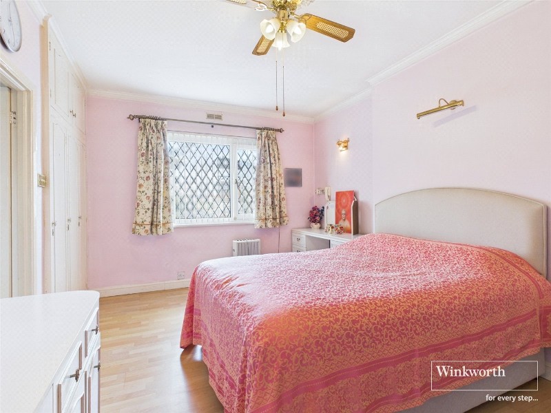 Salmon Street, Kingsbury, London, NW9