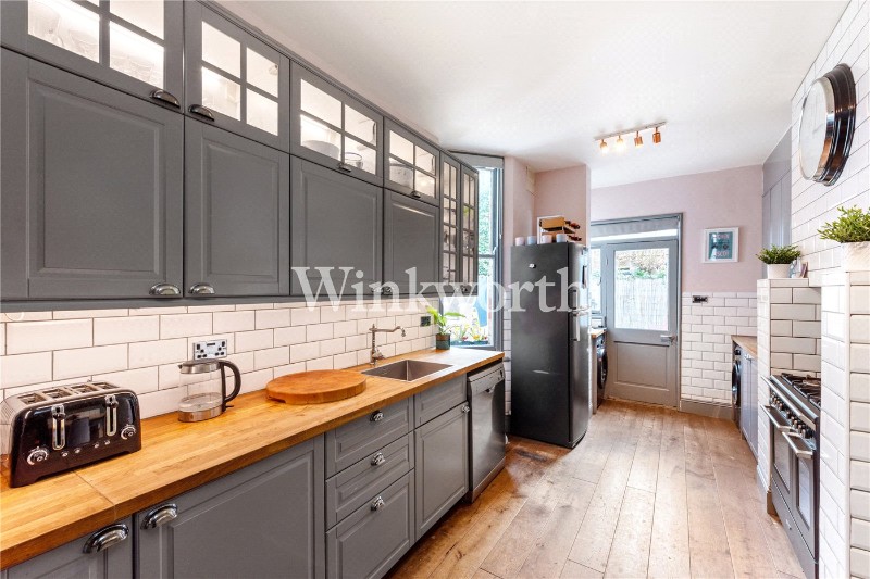 Fox Lane, London, N13