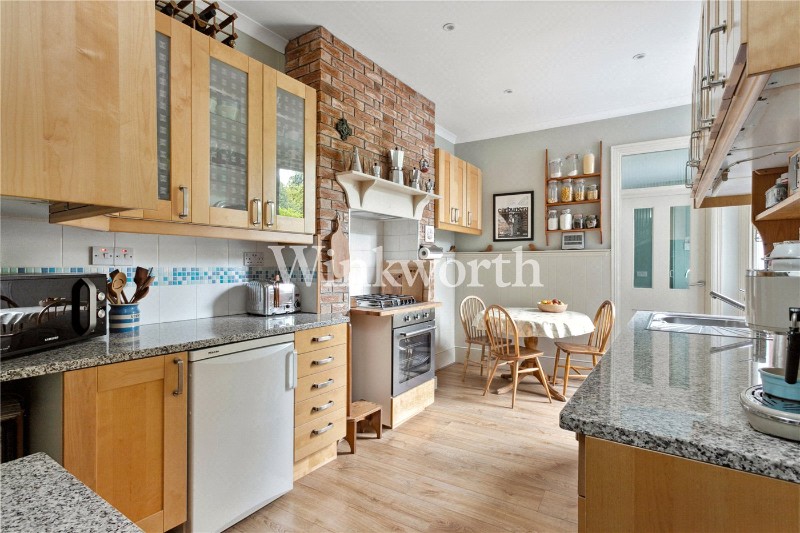 Oakfield Road, London, N14