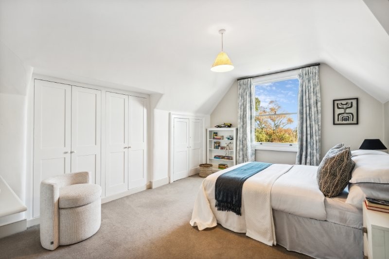 Castelnau, Barnes, London, SW13