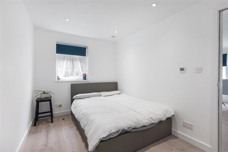 Gatestone Road, London, SE19